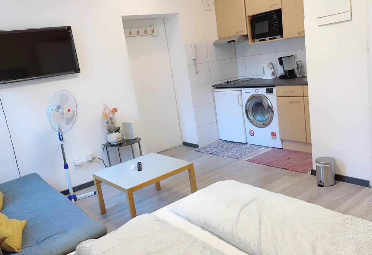- Bei Prater Apartment *